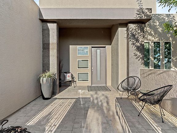 3rd image of 1256 Desert Mirage Pl