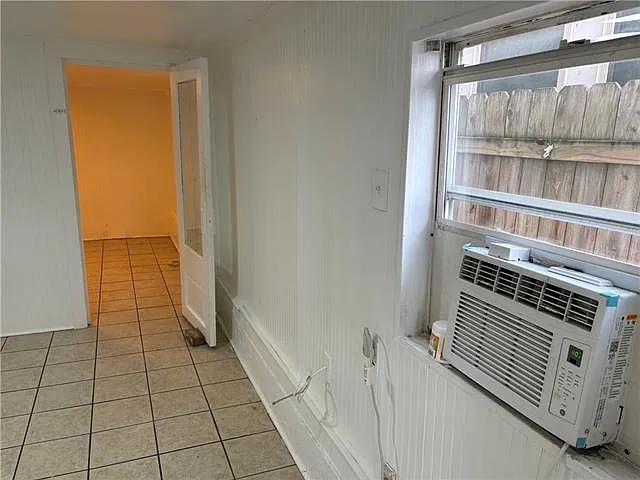 2329.5 Upperline St — Photo 5
