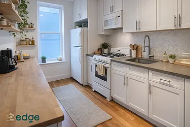 188 South 3rd Street #39 image 1 of 7