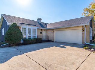 2214 Arden Pl, Joliet, IL 60435