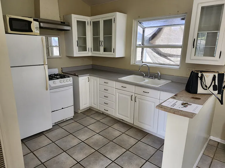 525 W El Norte Ave — Photo 7