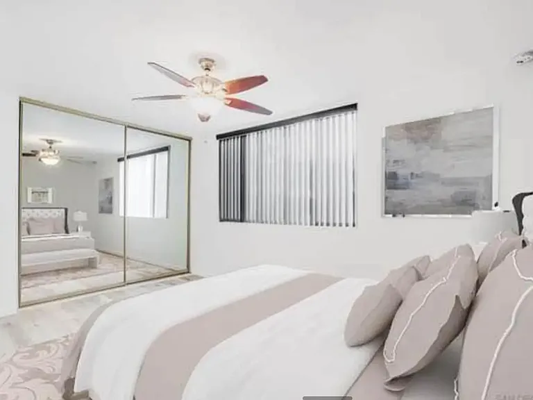 1907 Robinson Ave #109 — Photo 5