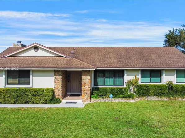 20505 SW 198th St, Miami, FL 33187