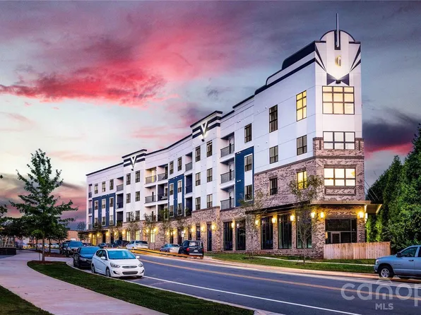 3630 Davidson St #2207, Charlotte, NC 28205