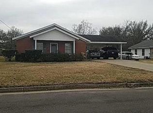 119 Davis Ave, Canton, MS 39046