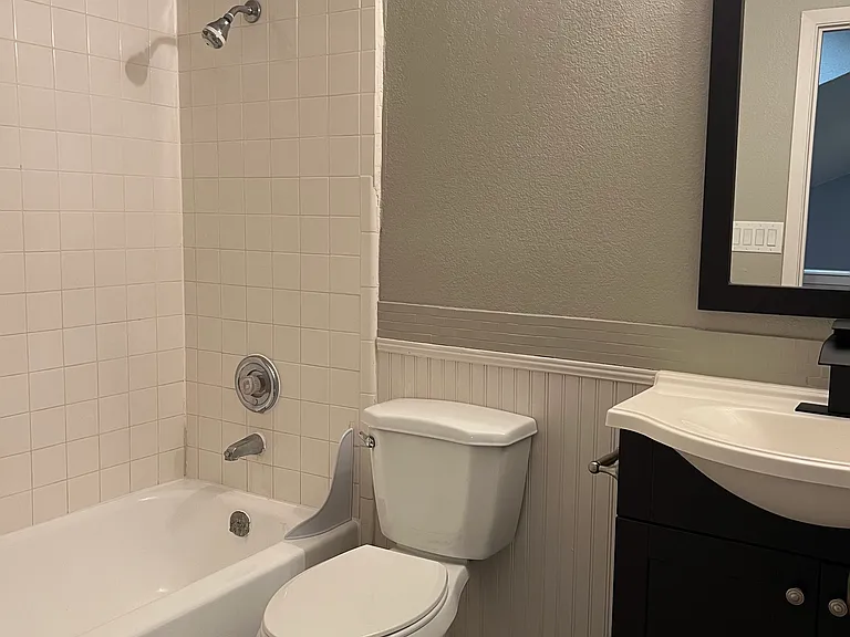 12132 Vista Nogal St — Photo 11