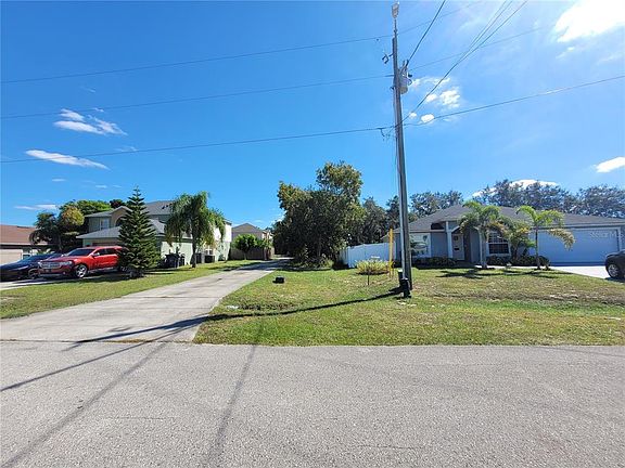 2nd image of 1929 Manatee Dr #15