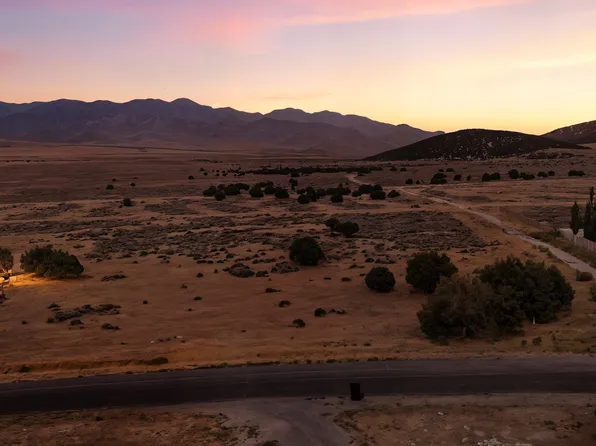 2974 W Ridgeline Rd, Stockton, UT 84071