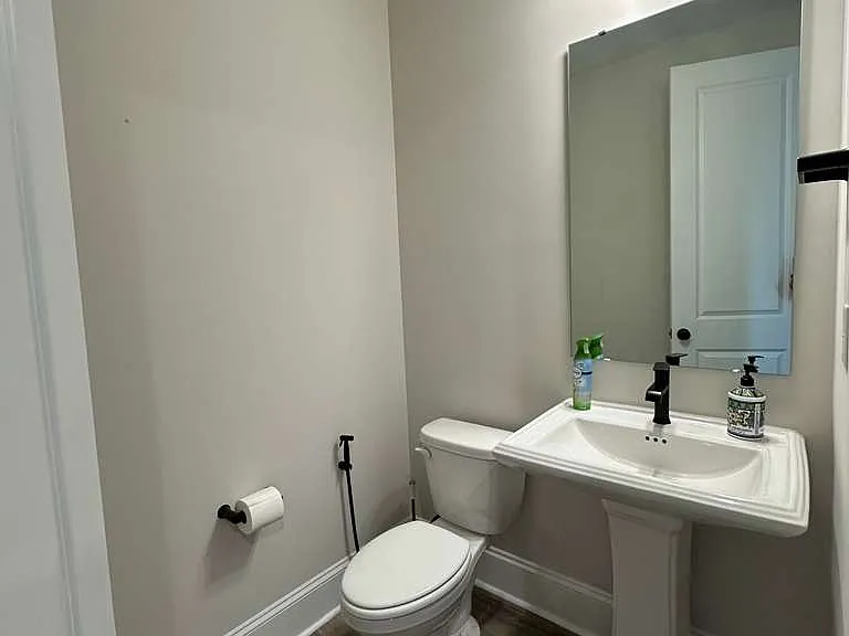 216 Aquinas Way — Photo 10