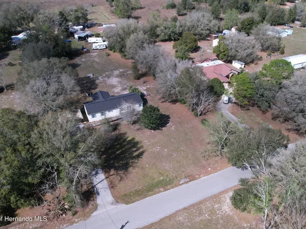 4217 Rowan Rd, Brooksville, FL 34604