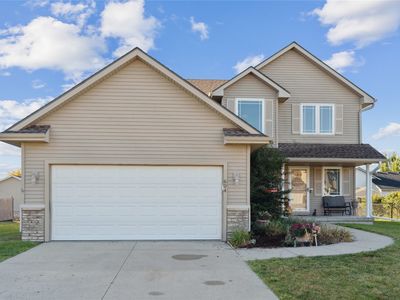 604 NW 10th Cir, Grimes, IA, 50111