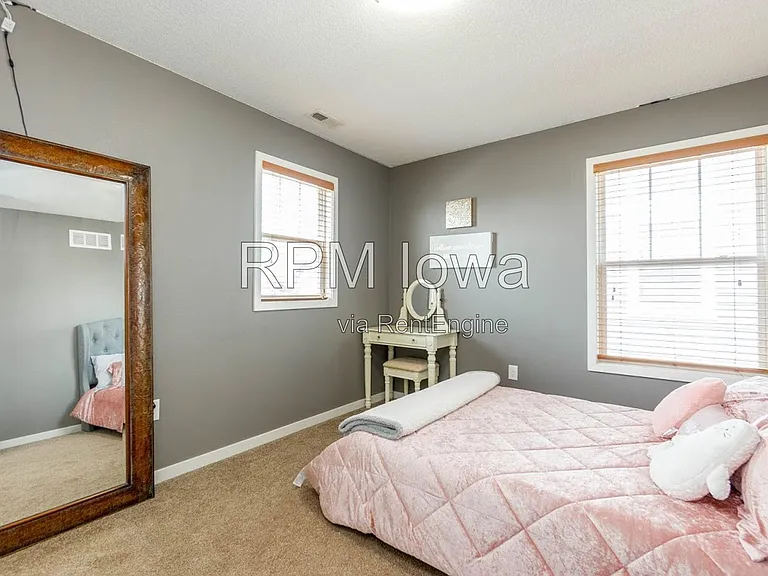 1651 SW Arlan Dr — Photo 26