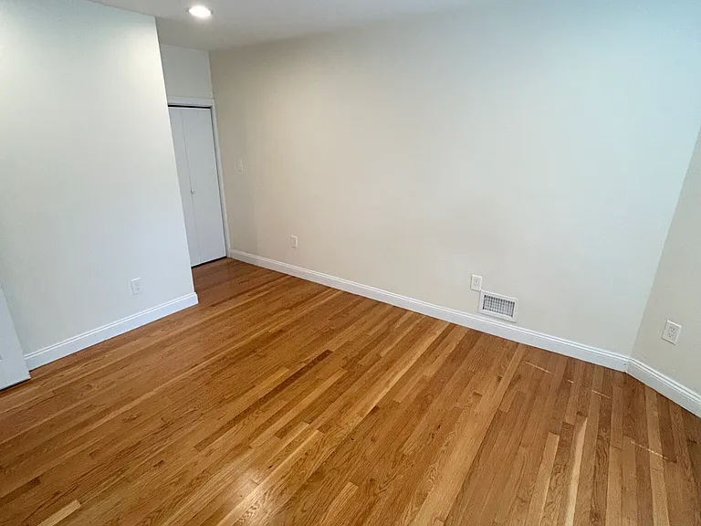 1801 Beacon St #2 — Photo 17