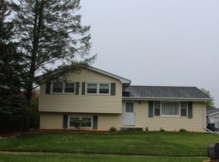 14635 S 136th Ave, Lockport, IL 60441