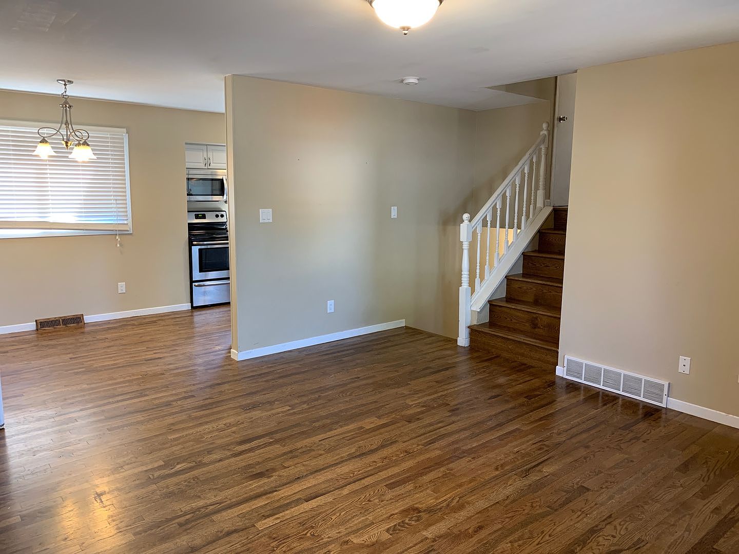 6915 Bomar Dr, Cheyenne, WY 82009 | Zillow