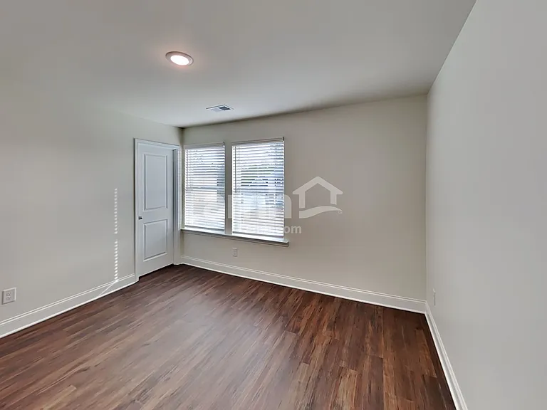 198 Willow Ln — Photo 22
