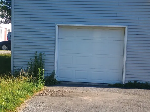 51 Old Bowers Rd, Mertztown, PA