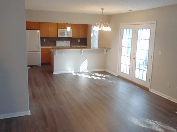 278 Ferdinand Cir, Virginia Beach, VA