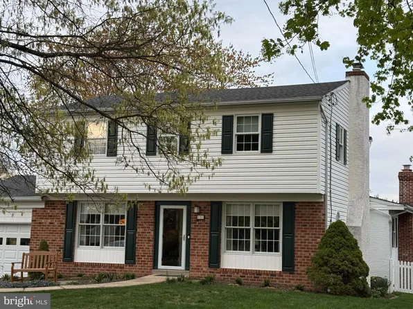 121 N Ln, Chalfont, PA 18914