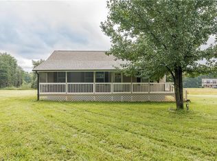 1049 Hickory Fork Rd, Walnut Cove, NC 27052
