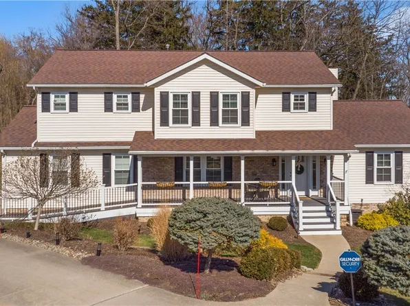 36505 Carriage Ln, Willoughby, OH 44094