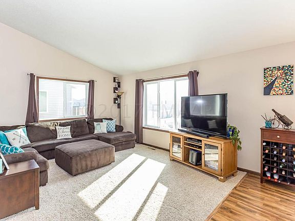 4th image of 1362 Westport Beach Way