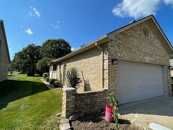4th image of 46425 Winston Dr