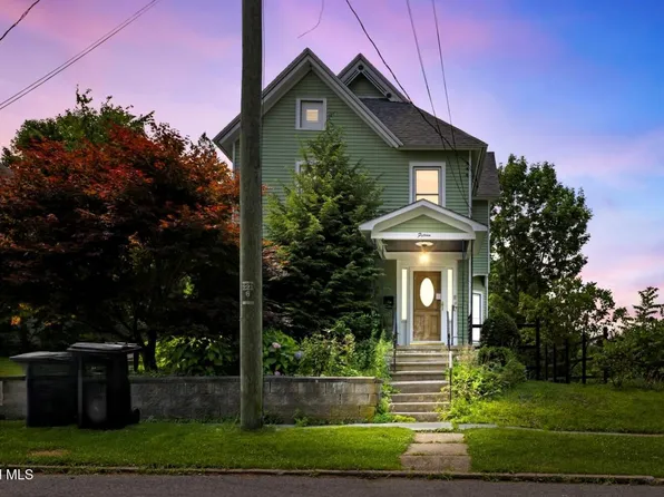 15 Broadview Terrace, North Granville, NY 12832