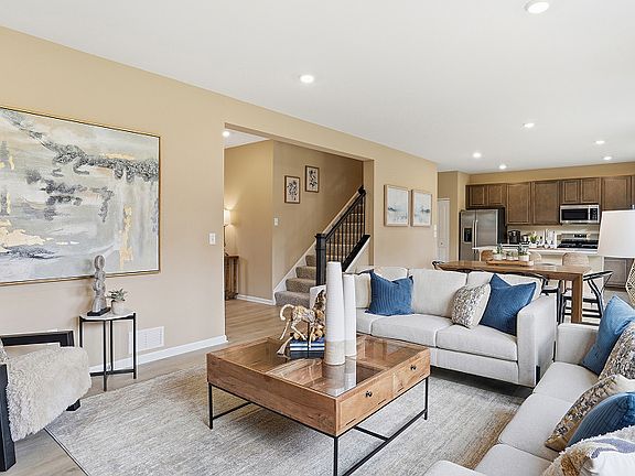 7th image of this home