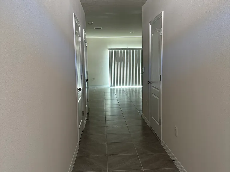 2388 Penguin Blvd — Photo 5