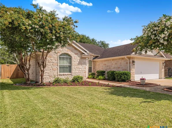 308 Green Gable Dr, Victoria, TX 77904