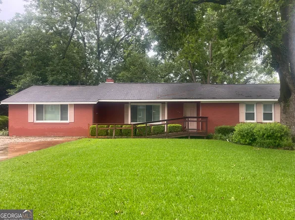 260 Harris Dr, Fort Valley, GA 31030
