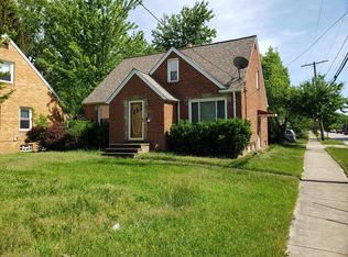 25510 Lake Shore Blvd, Euclid, OH 44132