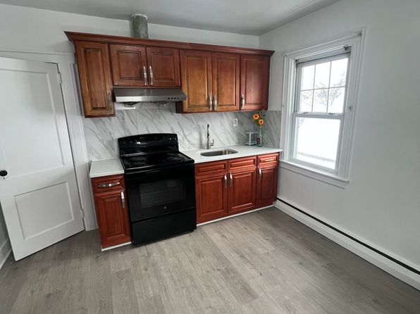 (undisclosed Address)