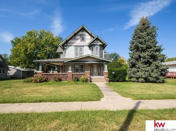 729 N Commercial Ave, Superior, NE 68978