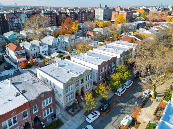 2284 East 22nd Street image 34 of 35