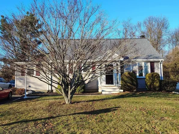 28 Armiston St, Brockton, MA 02302