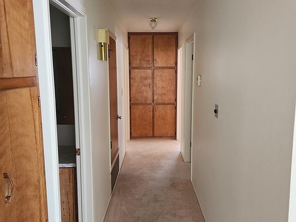 3rd image of 2745 Ardis Dr