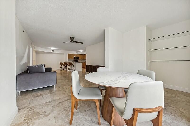 Bocar Condominiums Apartment Rentals Boca Raton, FL Zillow