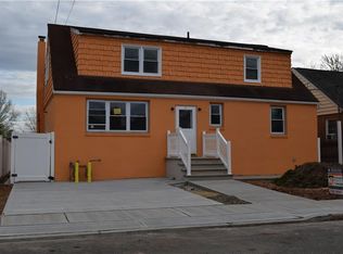 90 Holly St, Port Reading, NJ 07064