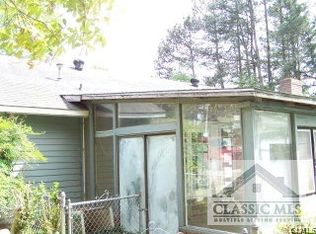 6324 Black Jack Rd, Flowery Branch, GA 30542