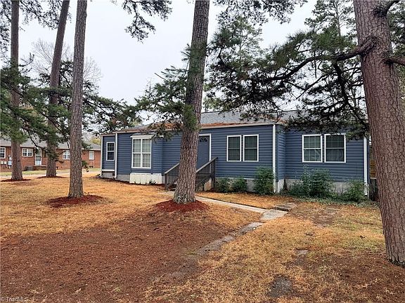 2nd image of 301 S Merritt Ave