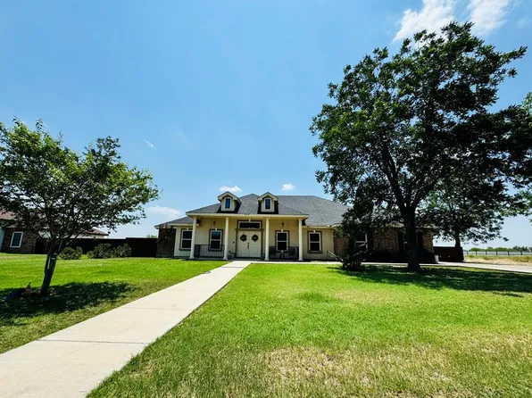 243 Eagle View Rd, Eagle Pass, TX 78852