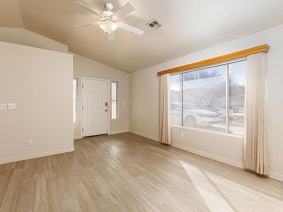 4th image of 504 E Telegraph Rd #4