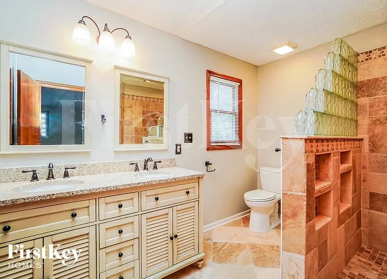 8543 Appleridge Cir — Photo 11