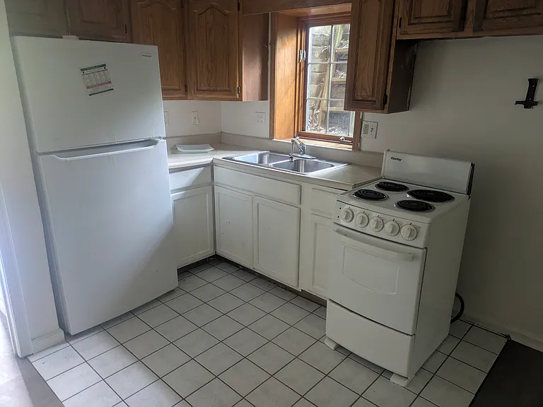 2771 Southlawn St — Photo 7