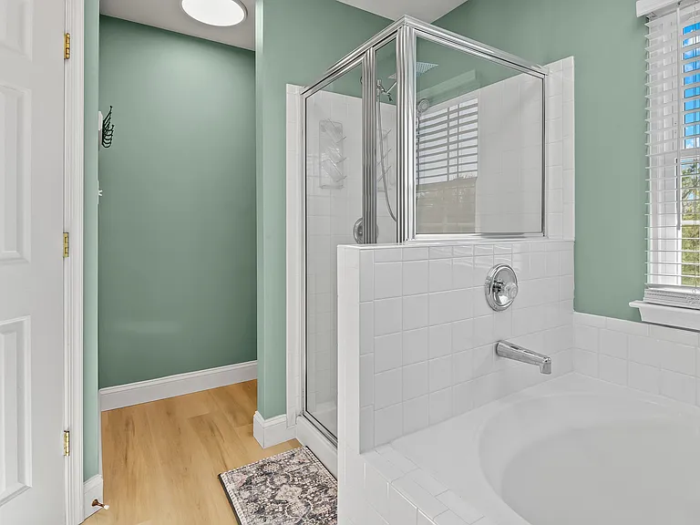 1015 Carbondale Way — Photo 26