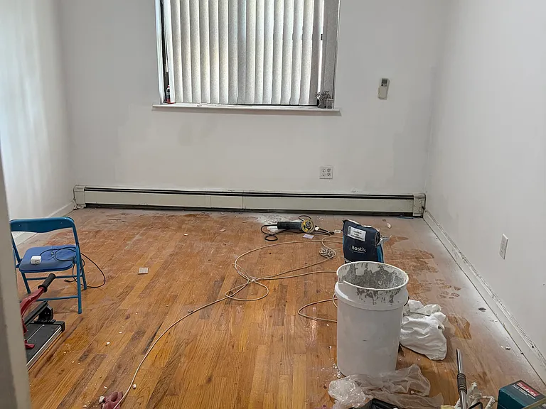 16305 65th Ave #2F — Photo 2