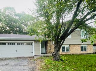 16354 Franklin Trl SE, Prior Lake, MN 55372
