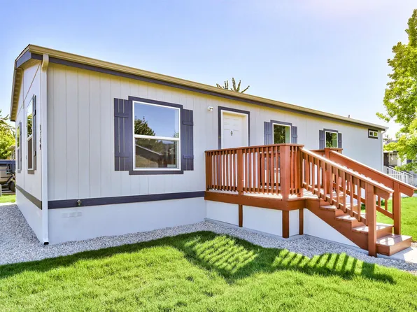 1349 N Meadowland Ln, Boise, ID 83713